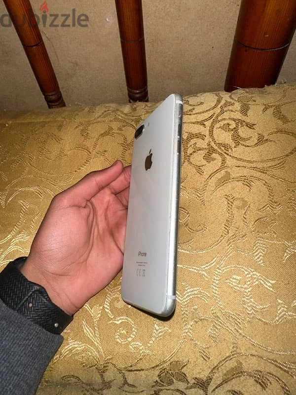 ايفون 8plus 3