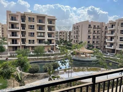 READY TO MOVE Resale Apartment under Market Price in Sarai compound