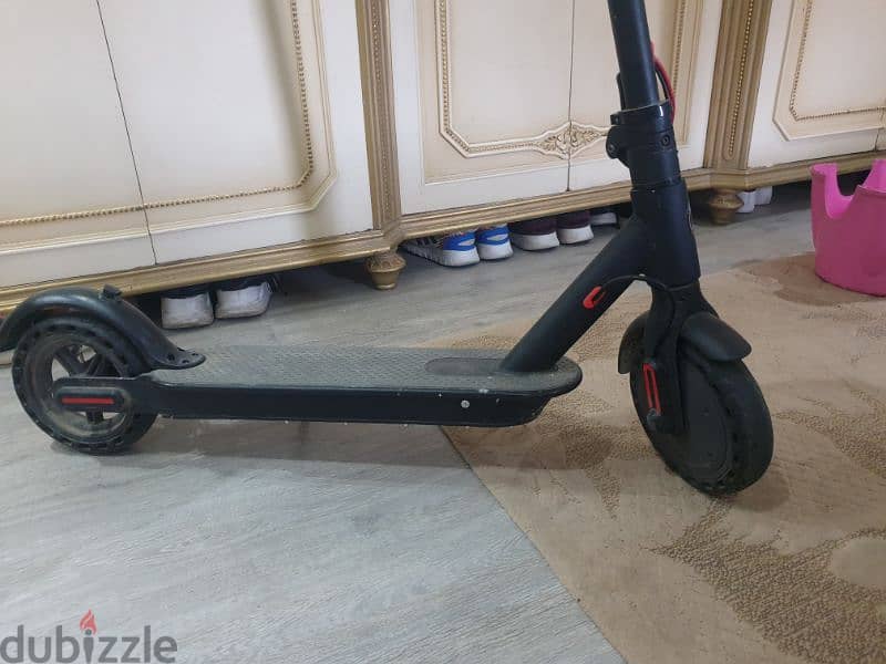 Electric scooter Aero 2