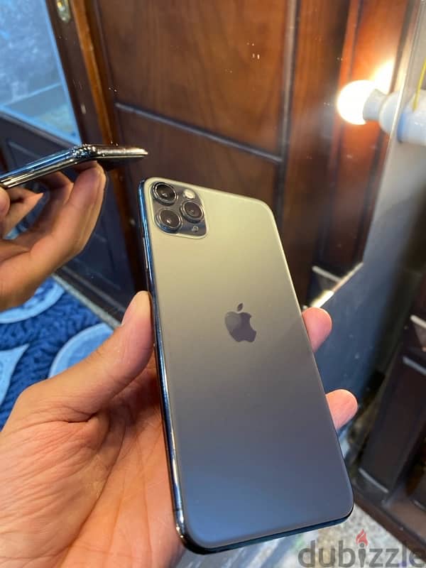 iPhone 11pro max 2