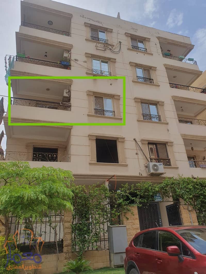 apartment for sale 230m ready to move banafsag omarat new cairo 1