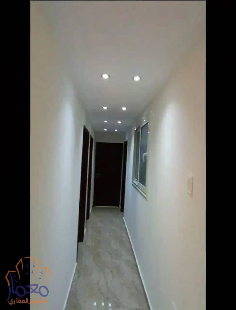 apartment for sale 230m ready to move banafsag omarat new cairo 11