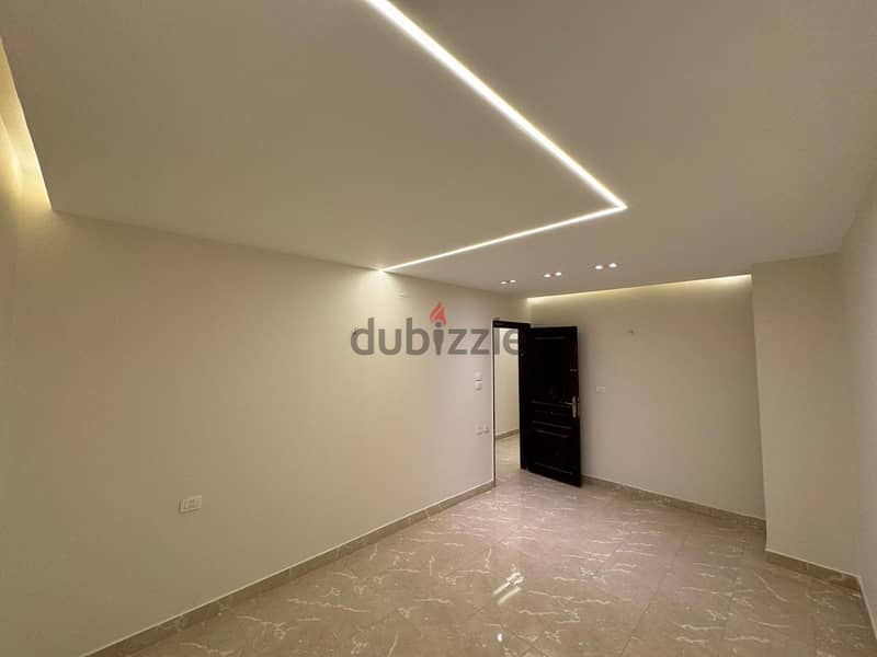 شقه للبيع في اكتوبر الحي الاول مجاوره رقم 6 / Apartment for sale 3