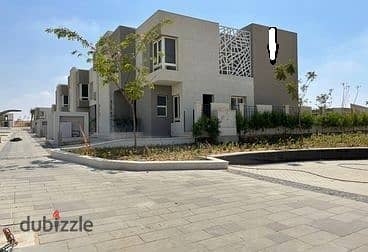 Finished apartment in a prime location in Badya, 6th of October, in front of Mall of Arabia.