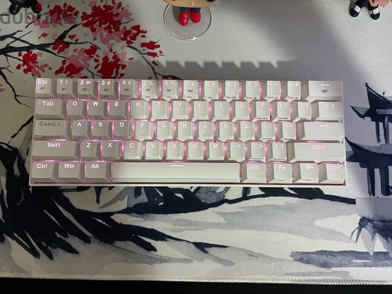 Redragon K530 Bluetooth Mechanical Keyboard 1