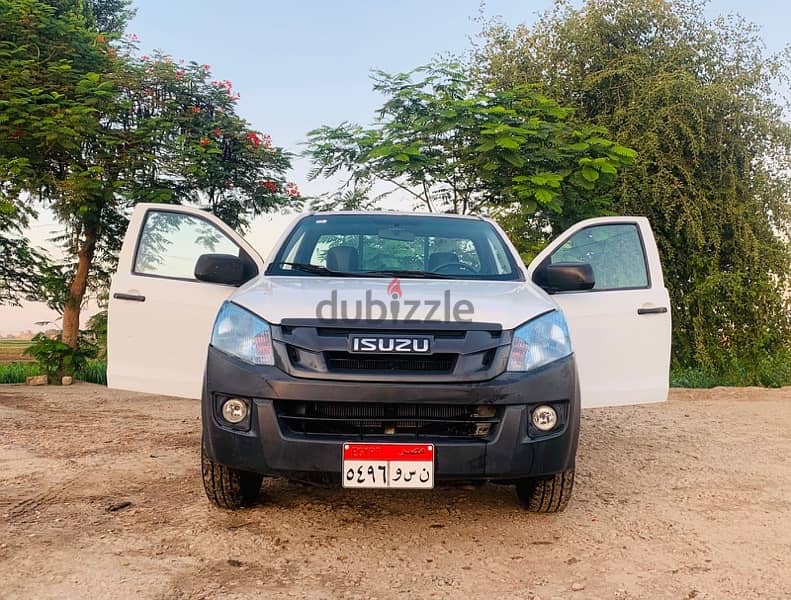 Isuzu D-Max 2015 1