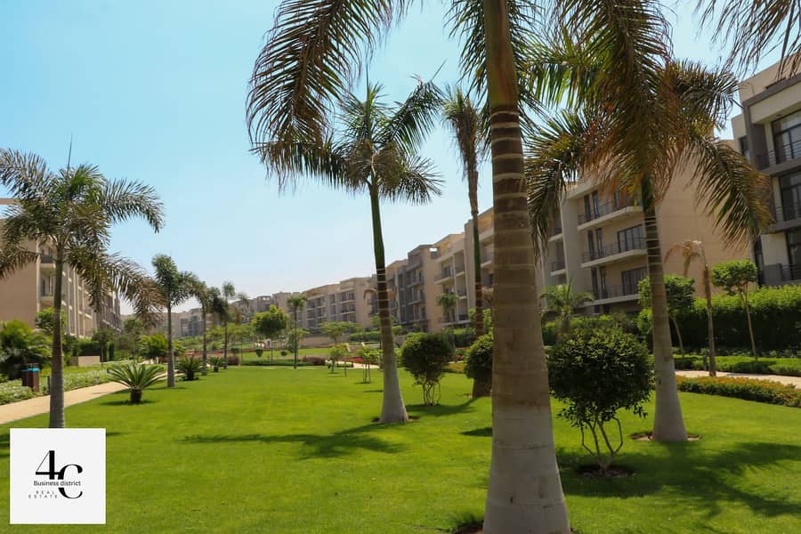 With the lowest down payment in Al marasem, studio 92m with garden 70m for sale, fully finished, view landscape, ready to move in Fifth Square 4