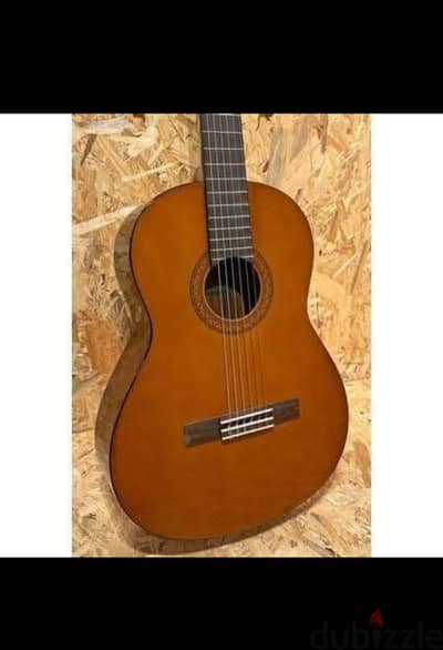 للبيع جيتار ياماها c40 guitar yamaha c40 المكان المعادى السعر نهائى