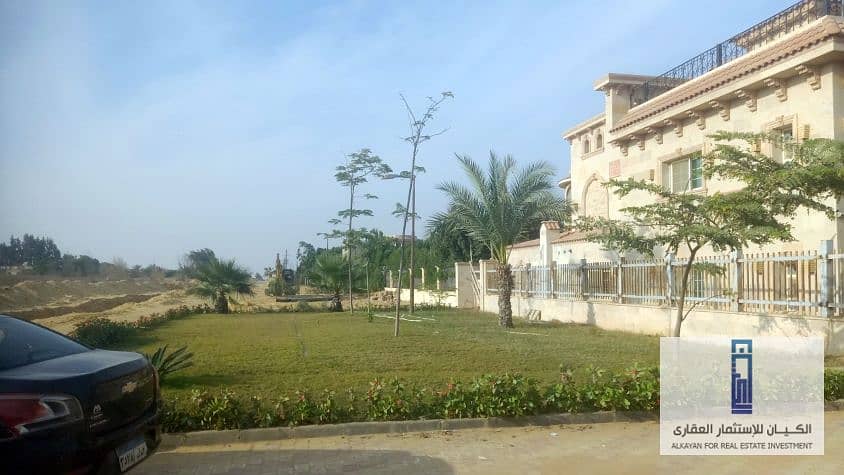 View and receive immediately in installments - 500m villa with 380m garden in Sheikh Zayed - Green City 8