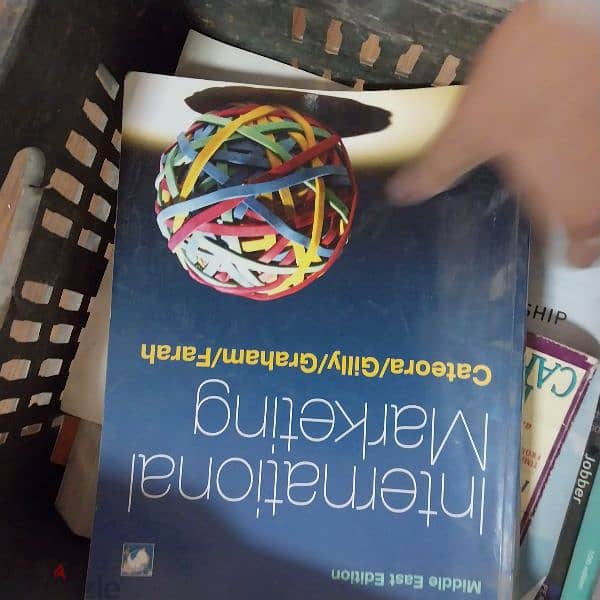 كتب Business,  Marketing,  Strategic 13