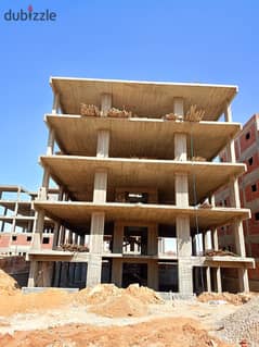 Apartment 215 meters for sale in front of Sheikh Zayed City at Mountain View Roundabout, Sodic and Boulevard Axis, in installments 0