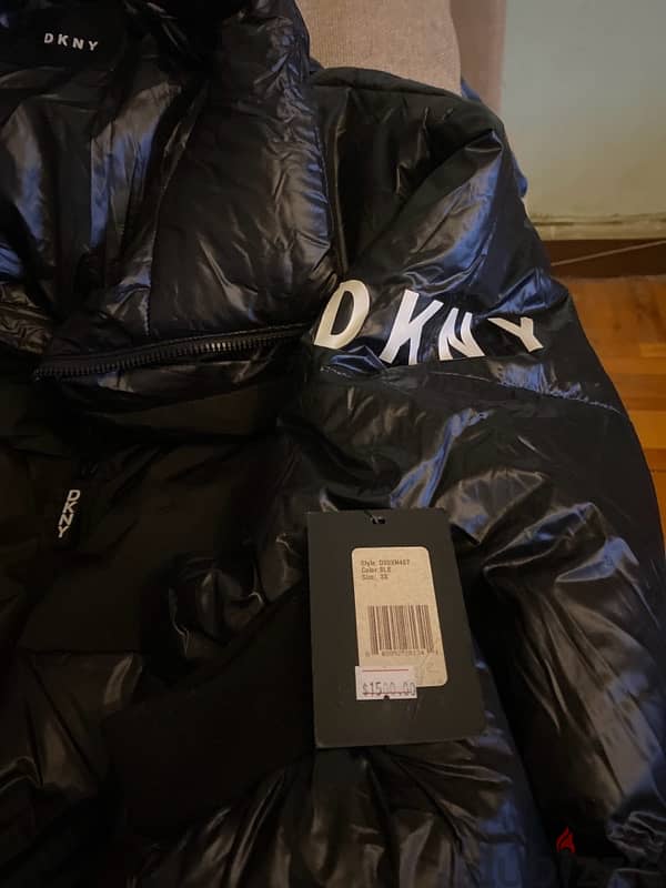 3XL DKNY Waterproof 1