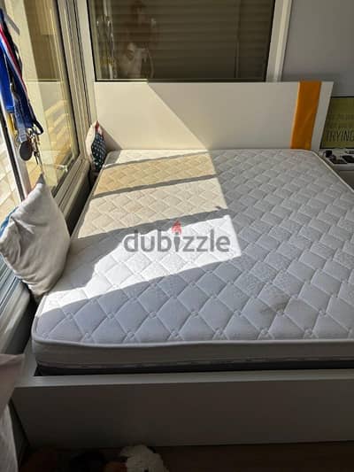 Ikea Queen Bed with 2 wardrobes سرير و ٢ دولاب من ايكيا