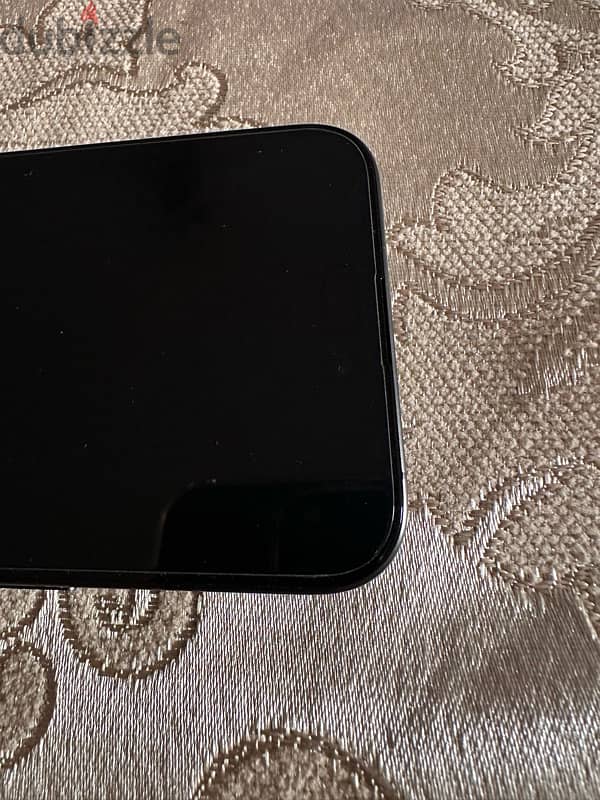 iPhone 15 Pro Max  256GB  black titanium 6