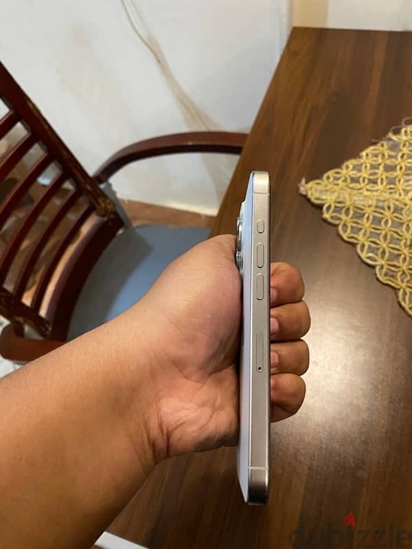 IPhone 15 Pro 128GB - From Canada Comes with Original Charger 8