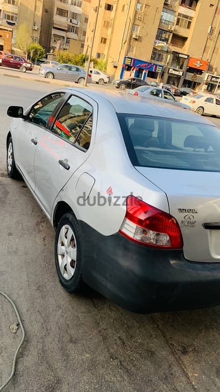 Toyota Yaris 2008 1