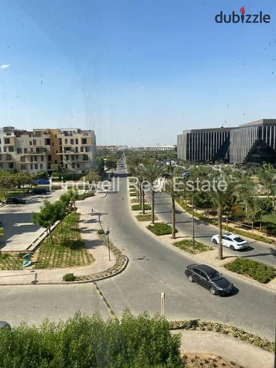 شقه للايجار بسعر مميز جدا  فى كمبوند ايست تاون بالقاهره الجديده New Cairo / Eastown Compound