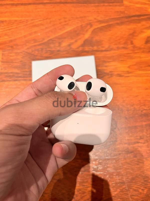 AirPods 3  ايربودز 3