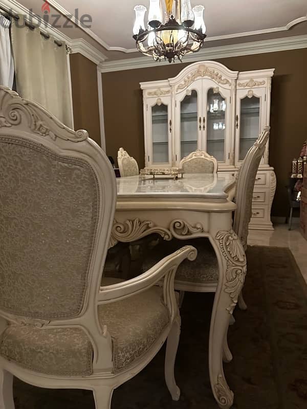 Classic dining room for sale 8