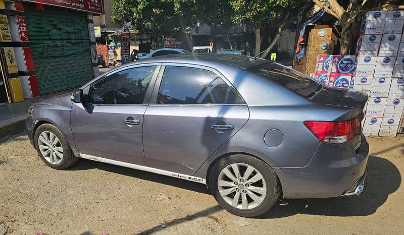 Kia Cerato 2010 6