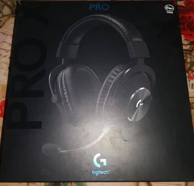 Pro X2 light speed gaming headset 1