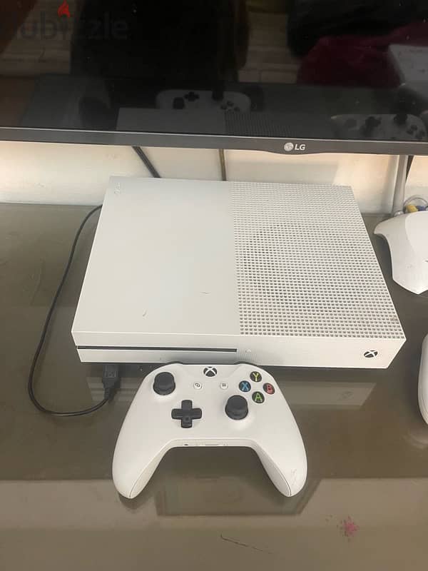 xbox one s 1