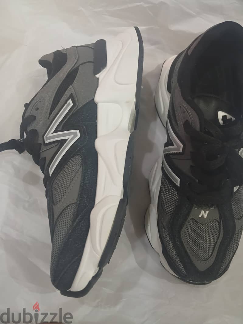 شوز new balance نيو بالانس مقاس 42 2