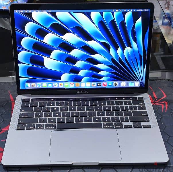 Apple macbook pro M1 2020 16G RAM 6