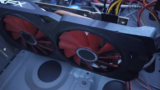 كرت شاشه rx 570 xfx