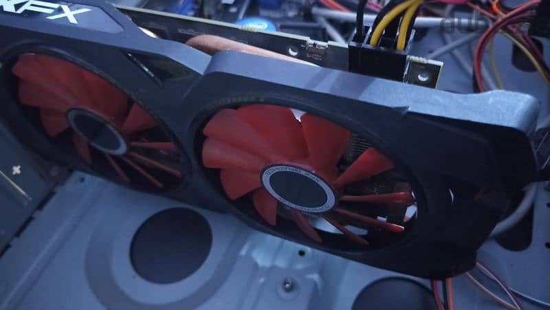 كرت شاشه rx 570 xfx 0