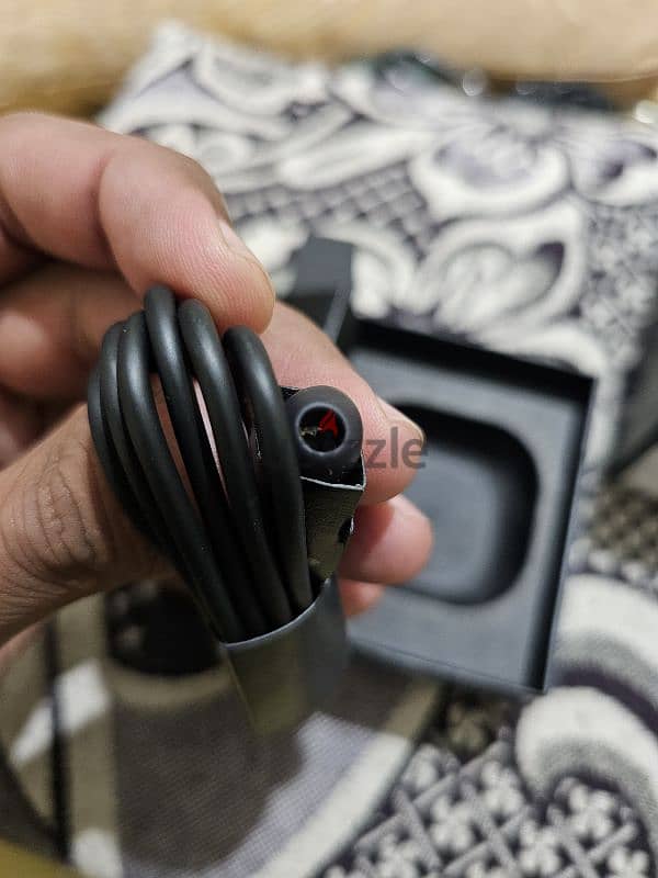 شاحن سماعه Samsung buds2 pro 11