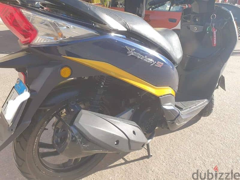 للبيع سكوتر SYM ST 200 CC بحالة الزيرو تماماً 3