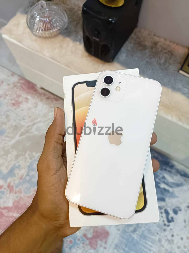 IPhone 12 / ايفون 12 وتر بروف بيع او بدل 1