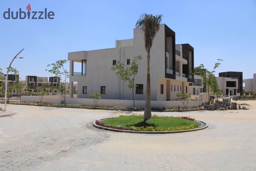 Townhouse Corner 265 sqm (immediate delivery) on Dahshur Link, steamship from the owner over 3 years 2