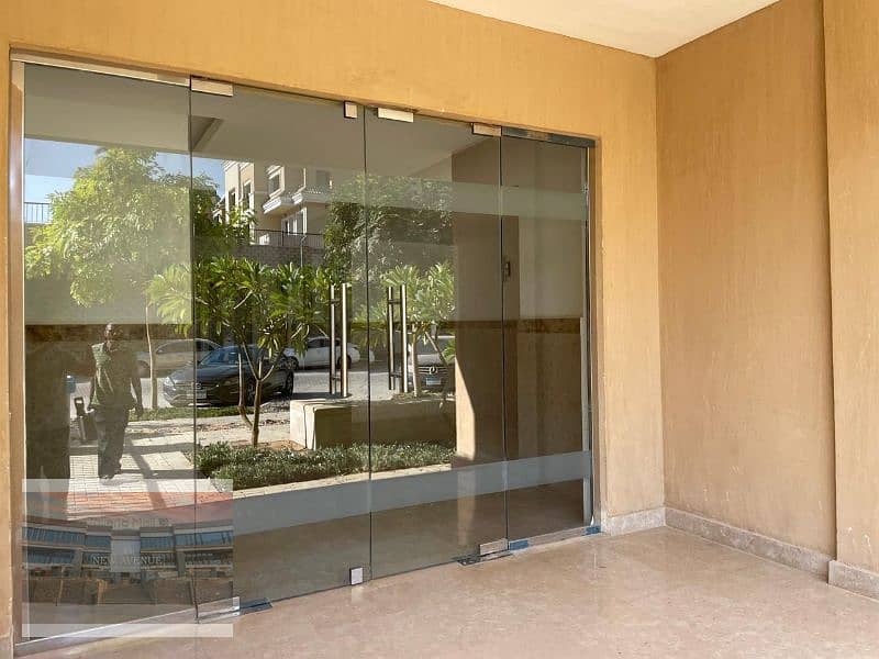 Apartment ready to move prime location in sarai 3