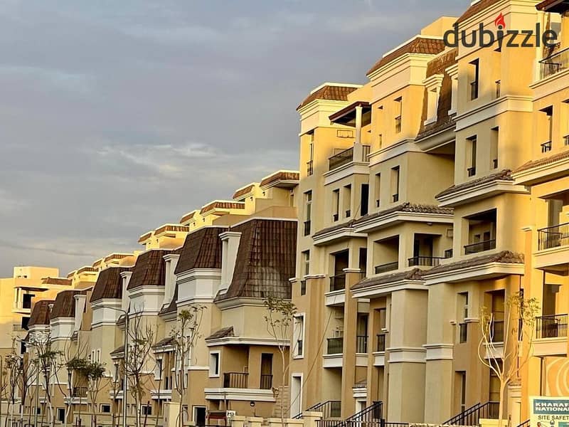 In the best location + the best division, own an apartment in Sarai Mostakbal City 6