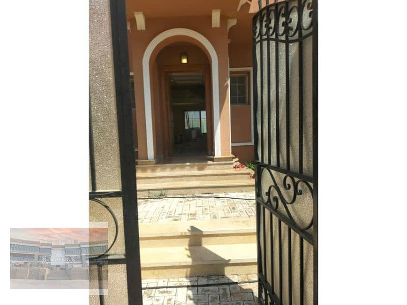 Townhouse middle for sale in nyoum 6 october 4