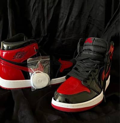 Air Jordan 1 Retro High OG Patent Bred Black Red