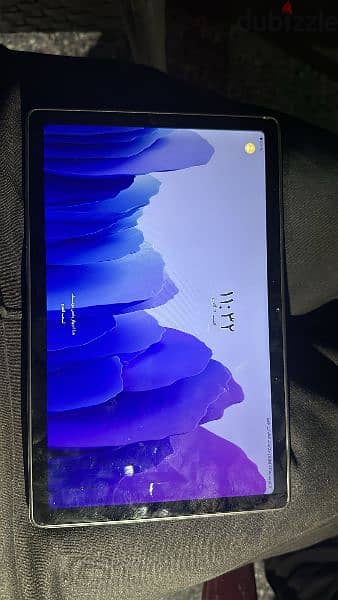 تابلت المدرسة galaxy tab a7 زي الجديد ناقصه السماعة 3