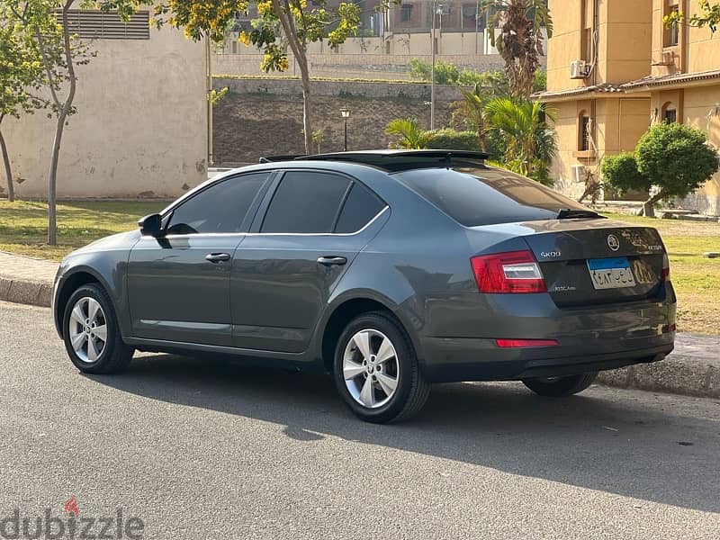 Skoda Octavia 2015 5