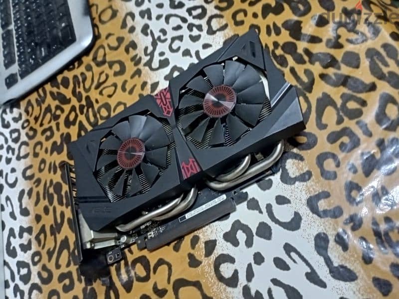 ASUS STRIX GTX 960 DirectCU II OC 2gb vram 3