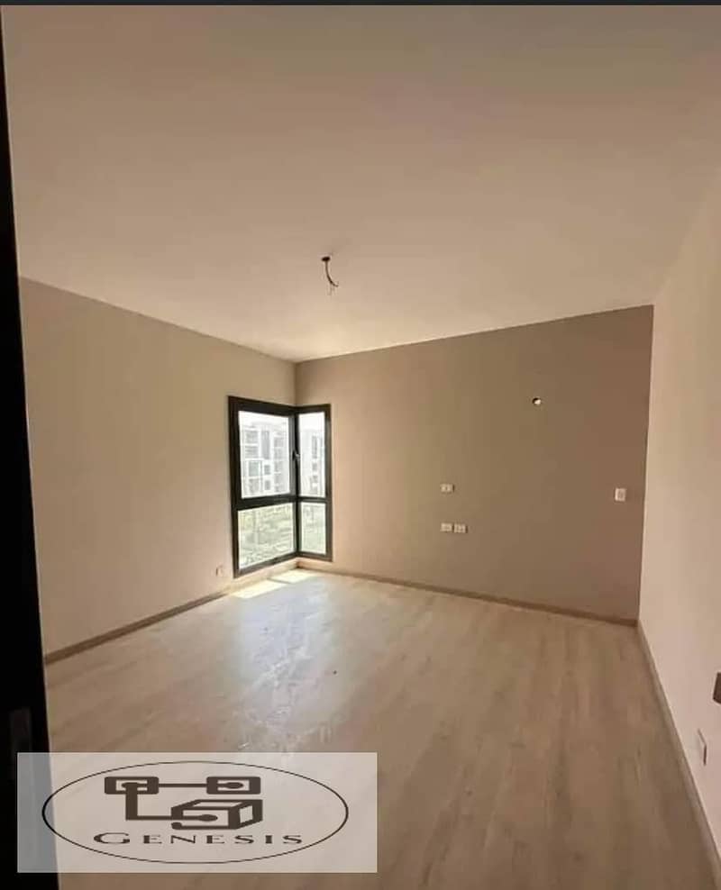 Own in front of the embassy district  Al Maqsad Compound    Apartment with an area of ​​160 m 2