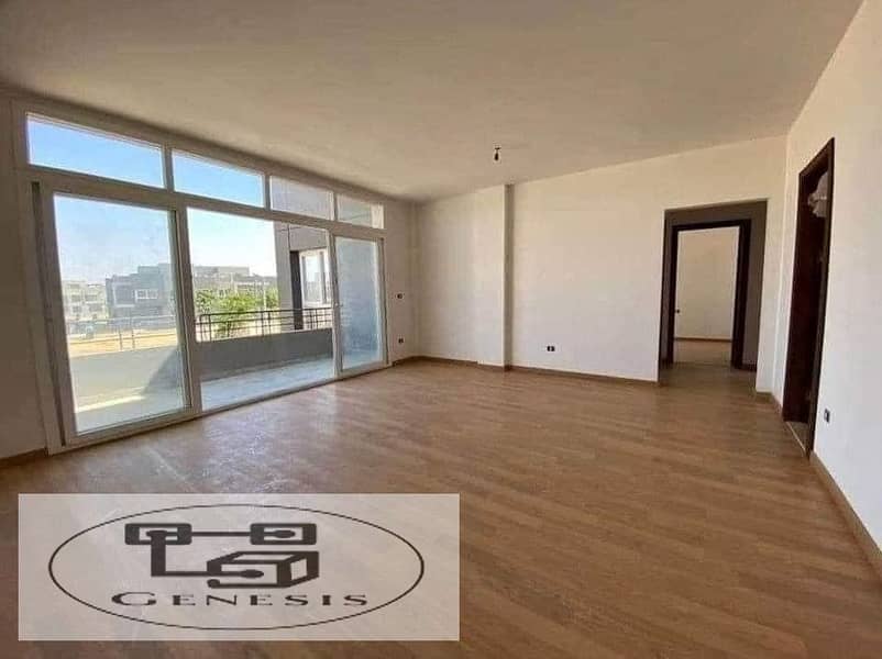 Own in front of the embassy district  Al Maqsad Compound    Apartment with an area of ​​160 m 3