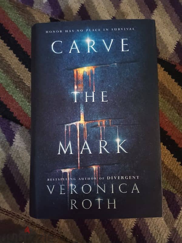 Carve the Mark hardcover novel by Veronica Roth 0