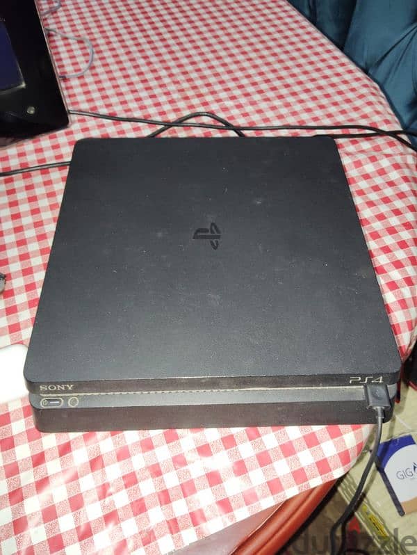 بلايستيشن 4 سليم playstation 4 slim ps4 1