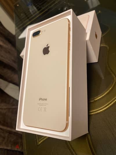 للبيع iPhone 8 plus