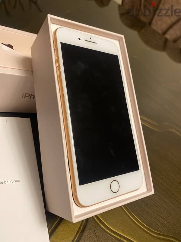 للبيع iPhone 8 plus 1