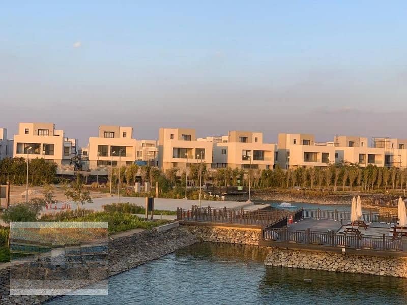 Town house Middle with lowest installment & RTM-3 bedroom - compound El Burouj shourouk- 9