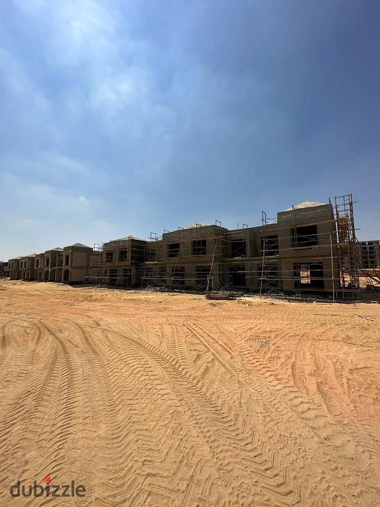 early delivery fully finished apartment in sheikh zayed DORRA- village west over 3years 5