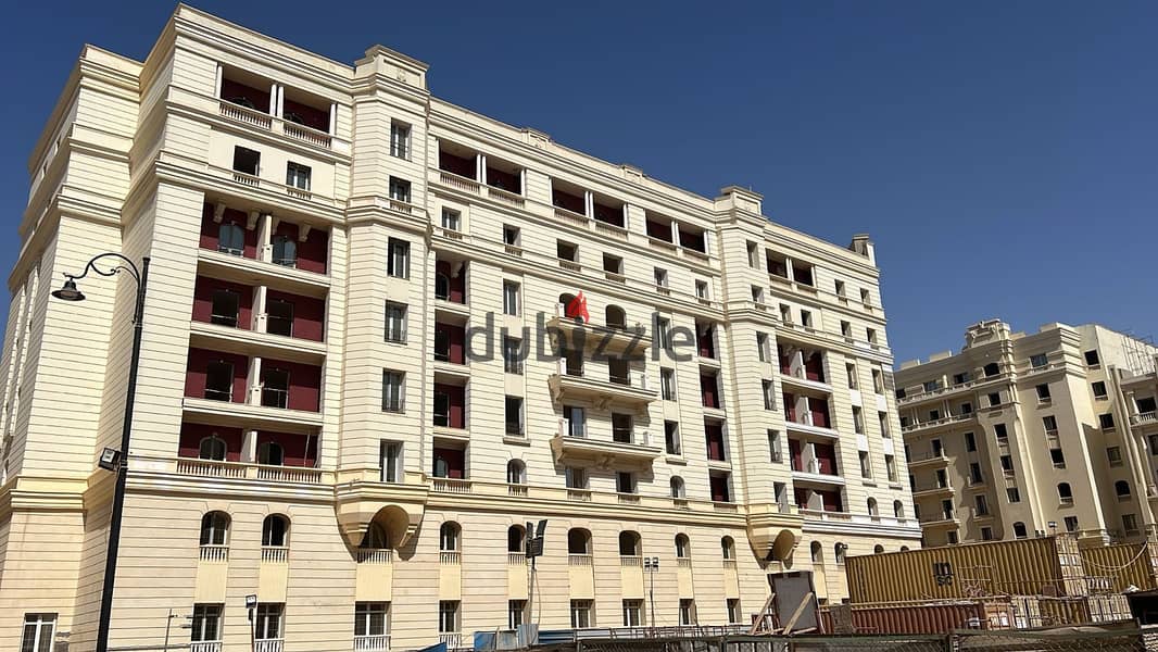 Finished apartment, 260 thousand DP, French style, in installments, Garden City 11